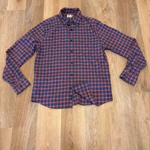 Faherty Button Down Flannel Men’s Large Red Blue Quality Stretch Cabincore